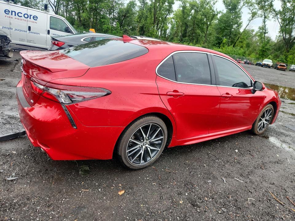 2022 TOYOTA CAMRY SE — Фото 3 из 12