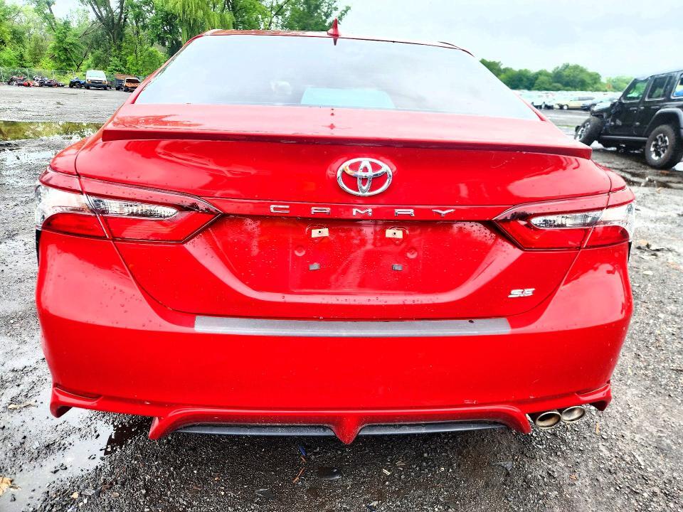 2022 TOYOTA CAMRY SE — Фото 6 из 12