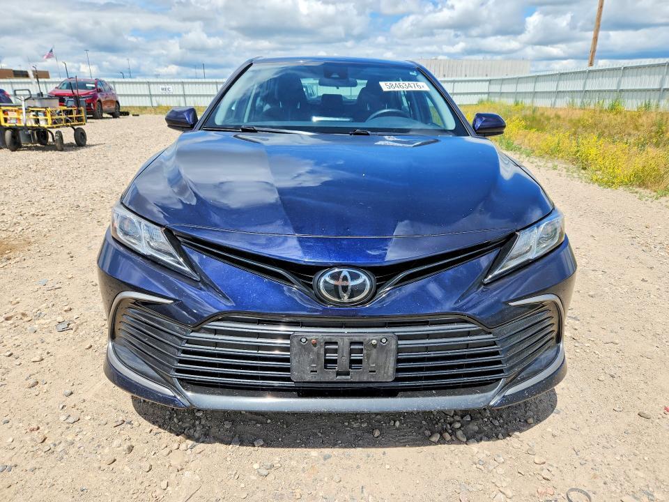 2022 TOYOTA CAMRY LE — Фото 5 из 12