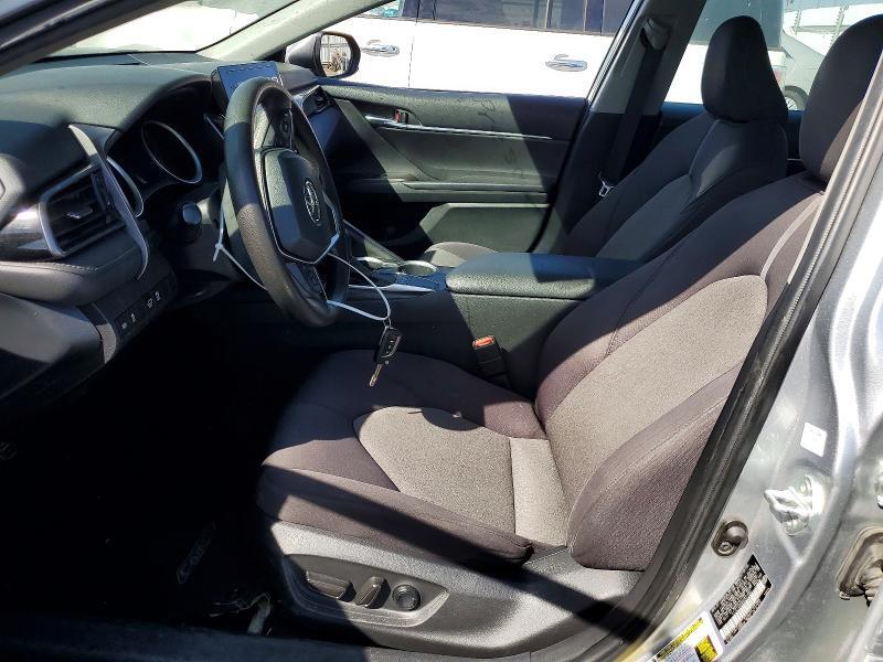 2022 TOYOTA CAMRY LE — Фото 7 из 12