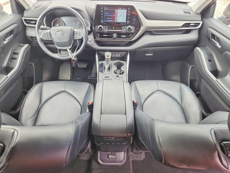 5TDHZRBH9NS561768 2022 TOYOTA HIGHLANDER photo no. 8