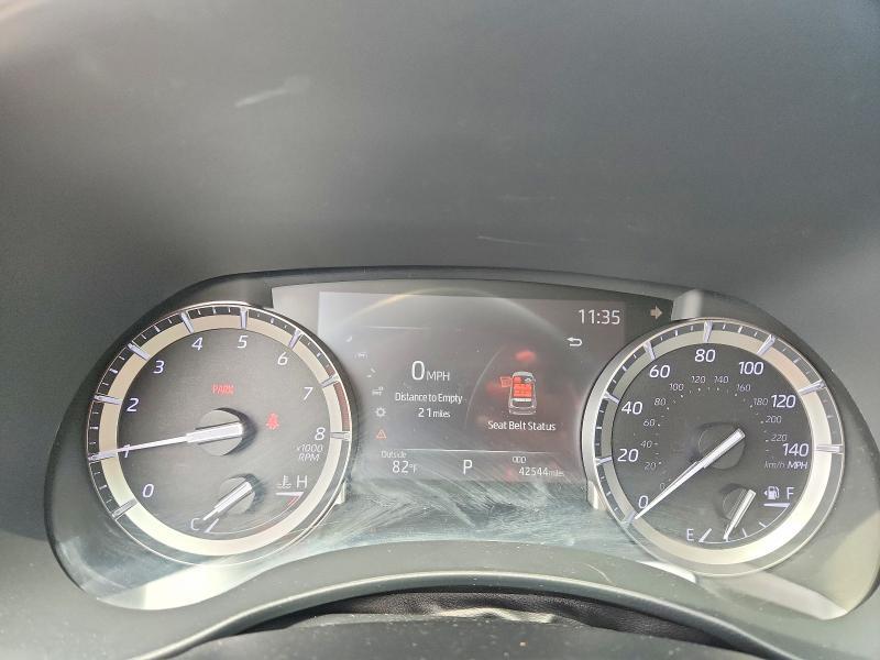 5TDHZRBH9NS561768 2022 TOYOTA HIGHLANDER photo no. 9