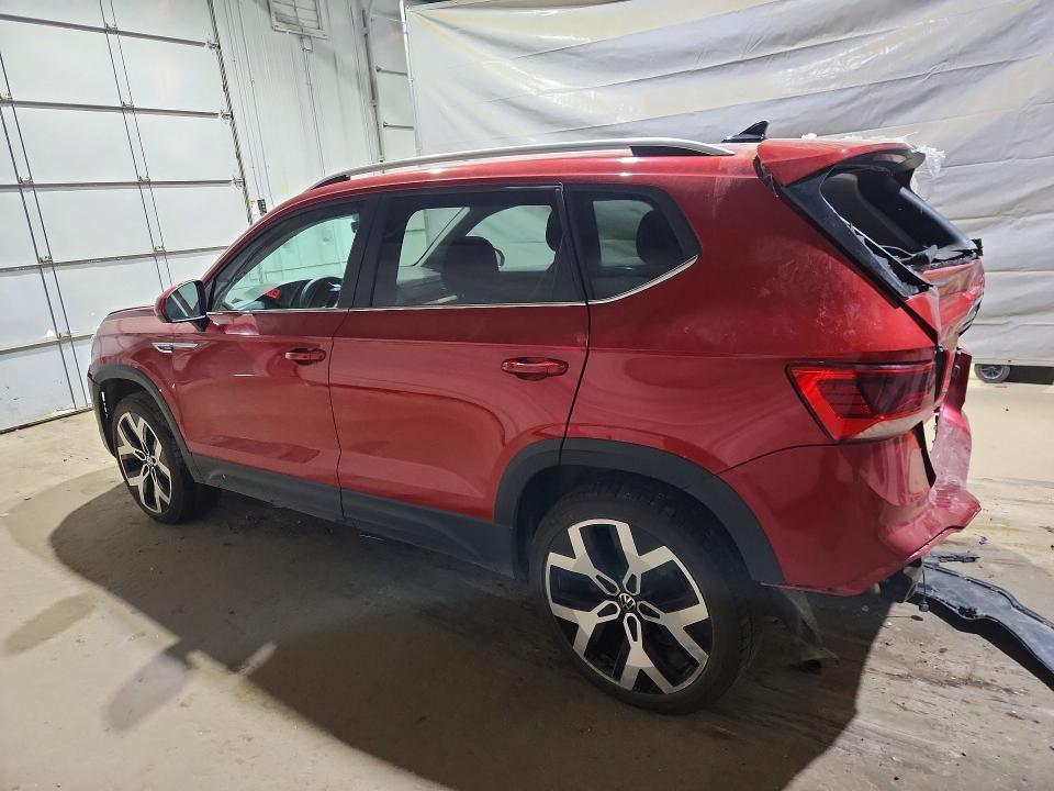 2022 VOLKSWAGEN TAOS SEL — Фото 2 из 13