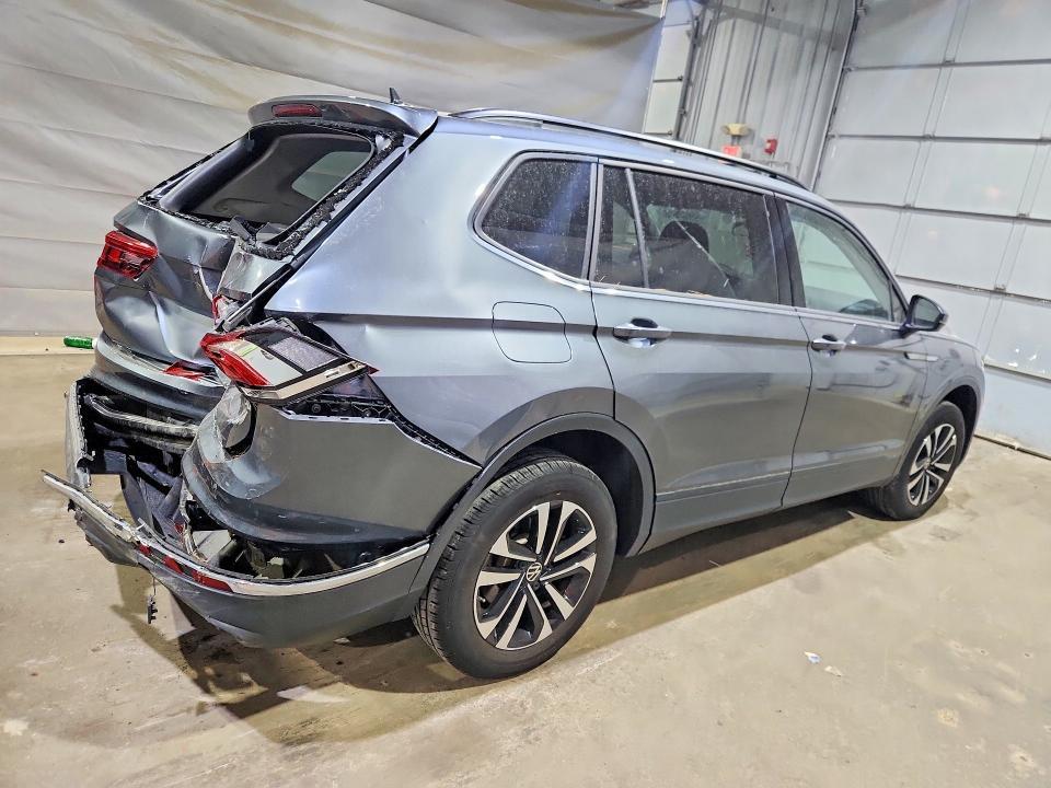 2022 VOLKSWAGEN TIGUAN S — Фото 3 из 13