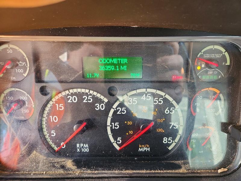2018 FREIGHTLINER M2 106 MEDIUM DUTY — Фото 9 из 13