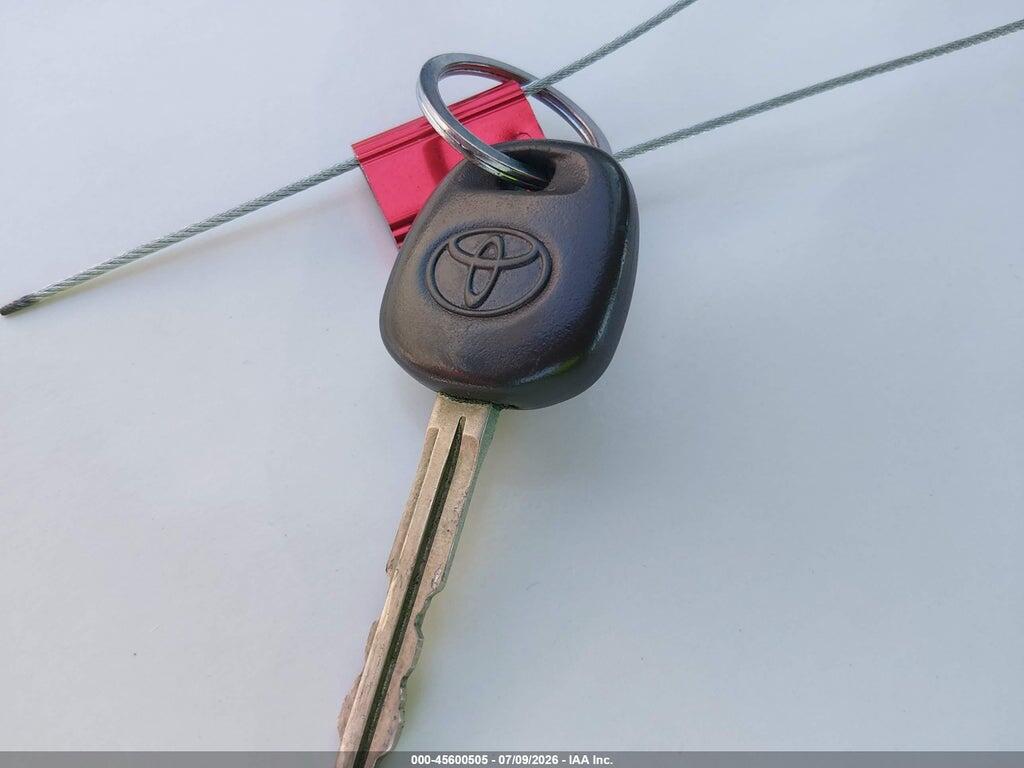 JT2BK18UX20061383 2002 TOYOTA PRIUS photo no. 11
