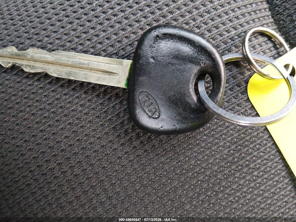 KNDJT2A29A7069298 2010 KIA SOUL photo no. 11