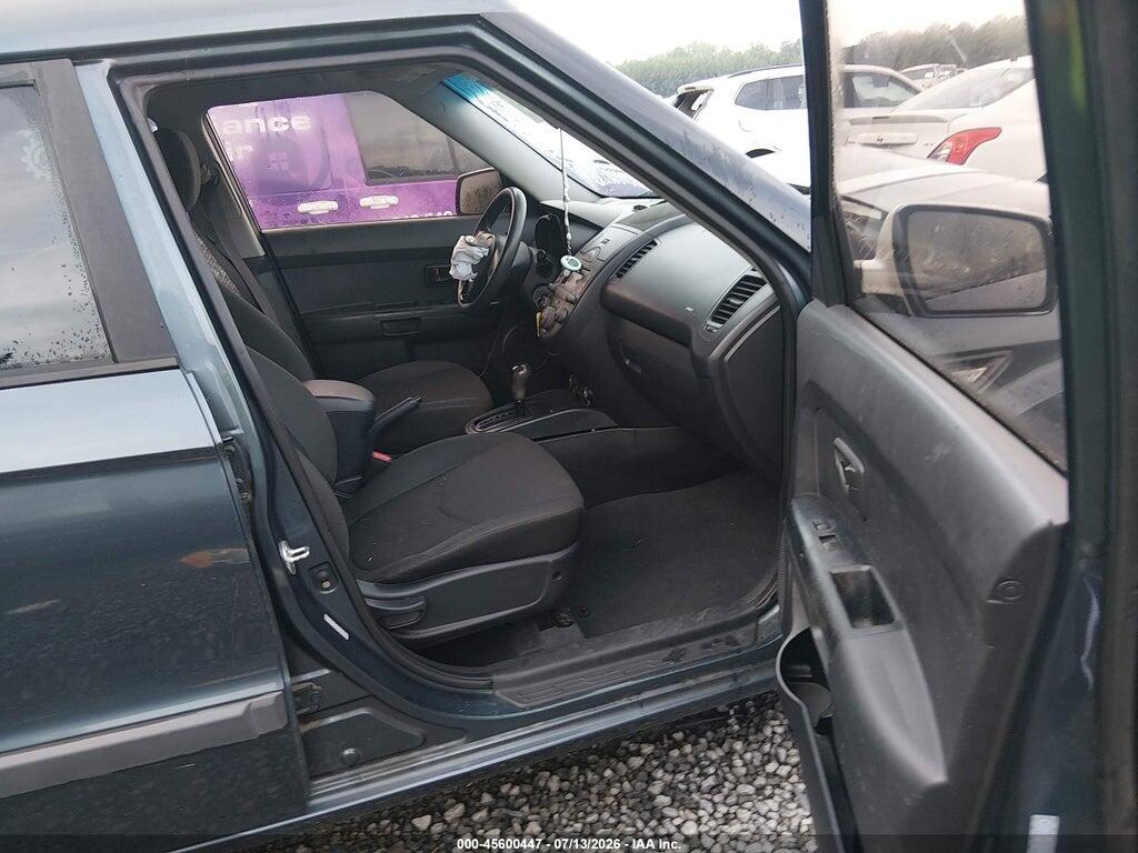 KNDJT2A29A7069298 2010 KIA SOUL photo no. 5