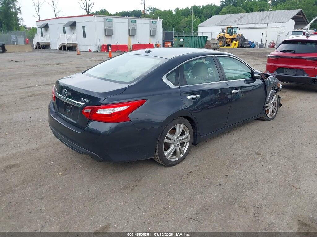 1N4BL3AP8HC129696 2017 NISSAN ALTIMA photo no. 4