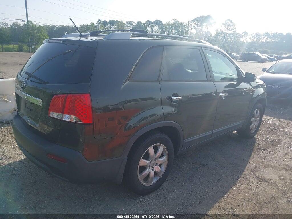 5XYKT3A67CG303974 2012 KIA SORENTO photo no. 4