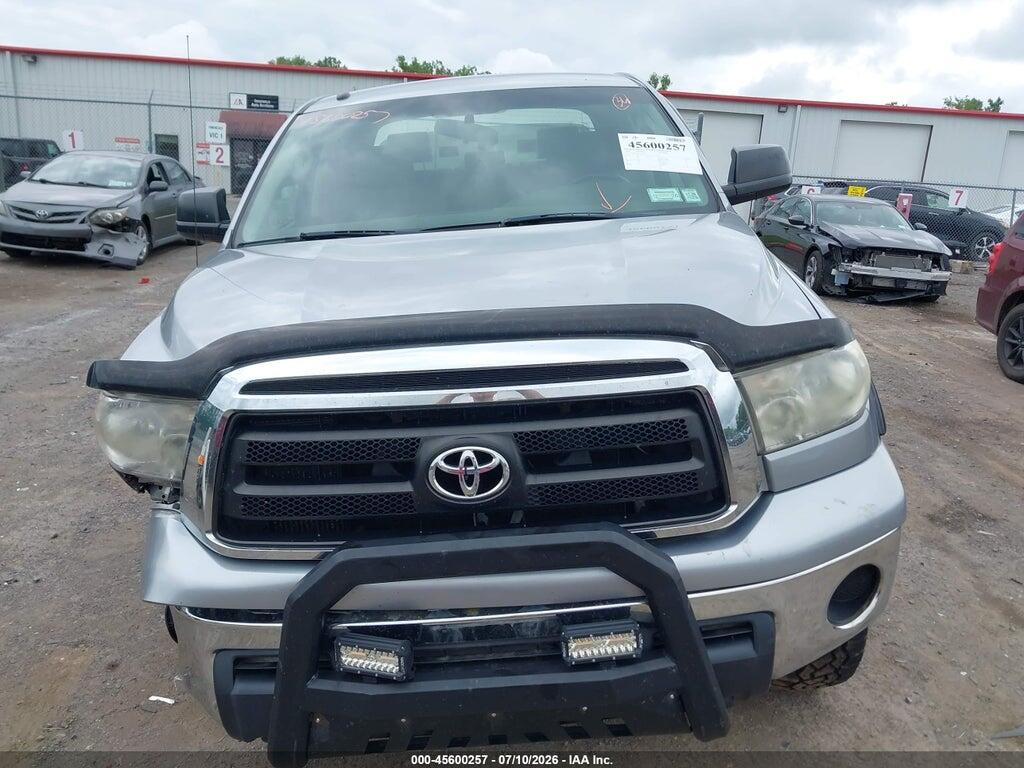 5TFDY5F10AX099323 2010 TOYOTA TUNDRA photo no. 12