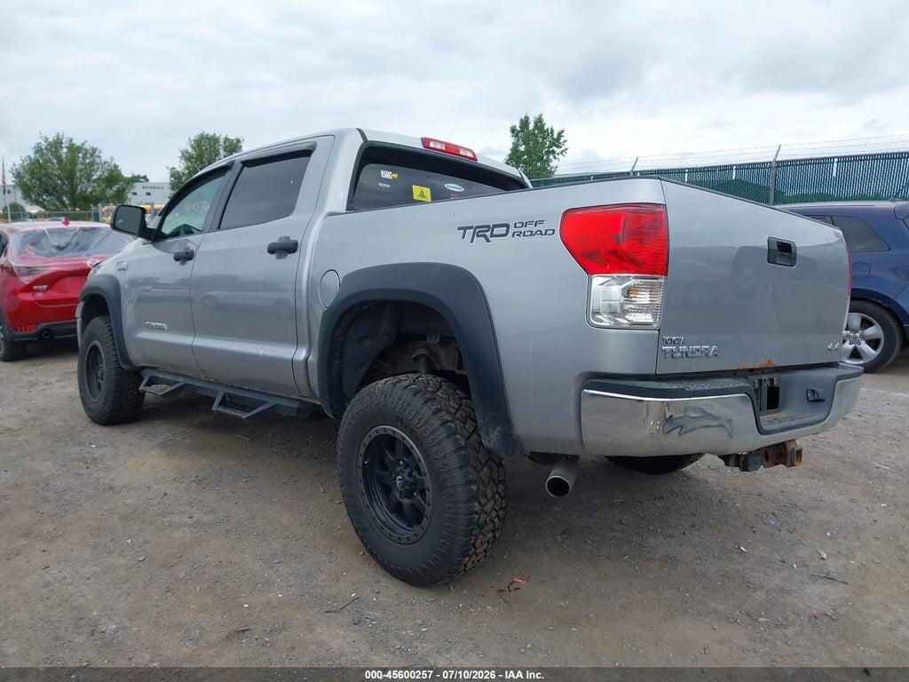 5TFDY5F10AX099323 2010 TOYOTA TUNDRA photo no. 3