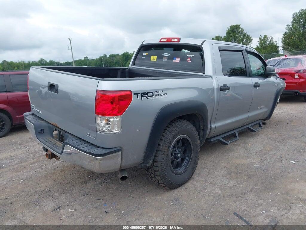 5TFDY5F10AX099323 2010 TOYOTA TUNDRA photo no. 4