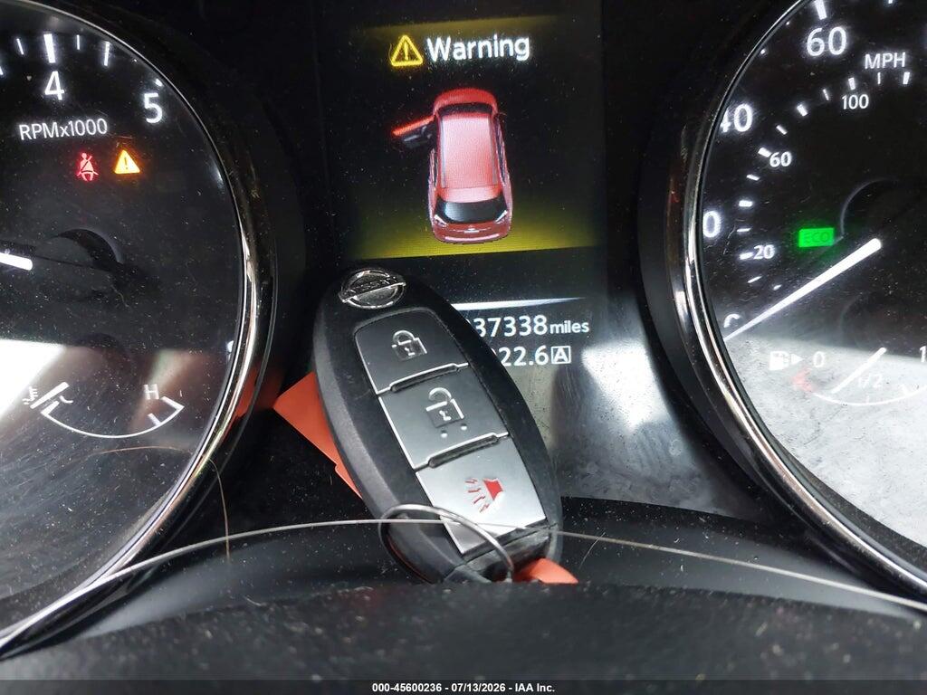 KNMAT2MV0GP663390 2016 NISSAN ROGUE photo no. 11