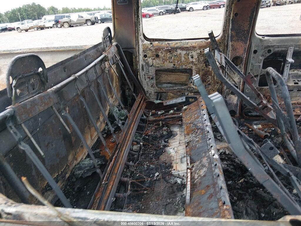 1FTJW35K8REA08569 1994 FORD F350 photo no. 8