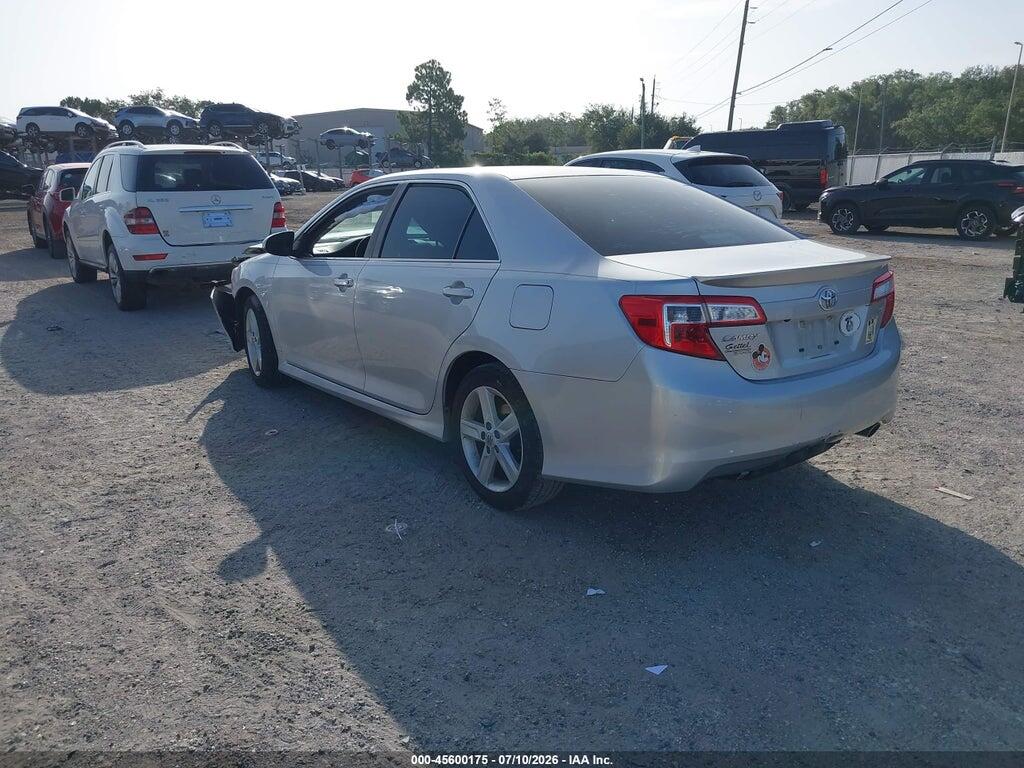 4T1BF1FK2EU446653 2014 TOYOTA CAMRY photo no. 3