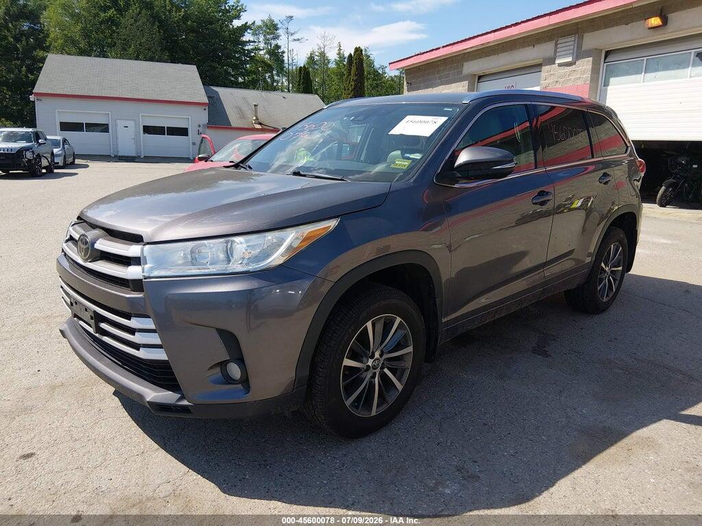 5TDJZRFH9JS527982 2018 TOYOTA HIGHLANDER photo no. 2