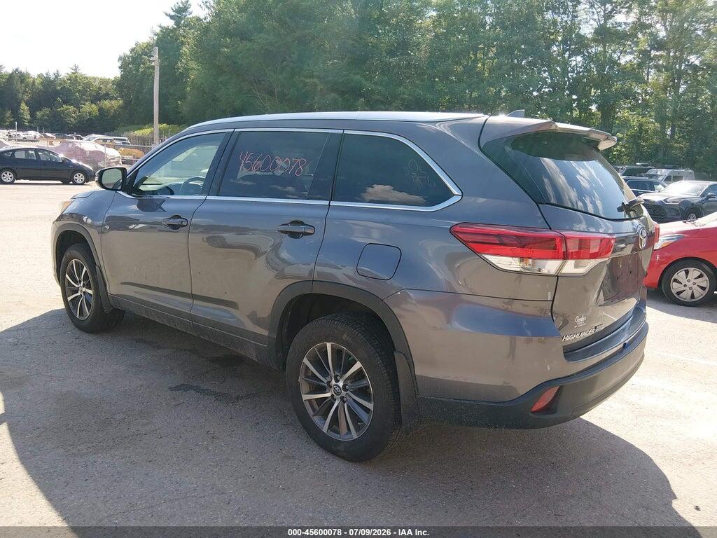 5TDJZRFH9JS527982 2018 TOYOTA HIGHLANDER photo no. 3