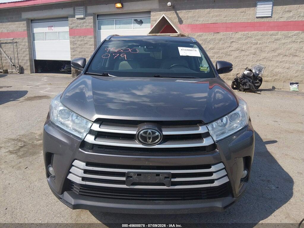 5TDJZRFH9JS527982 2018 TOYOTA HIGHLANDER photo no. 6