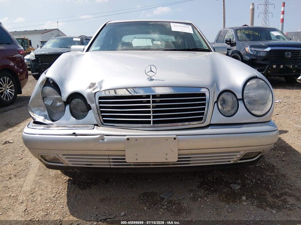 WDBJF82H5XX027490 1999 MERCEDES-BENZ E 320 photo no. 12