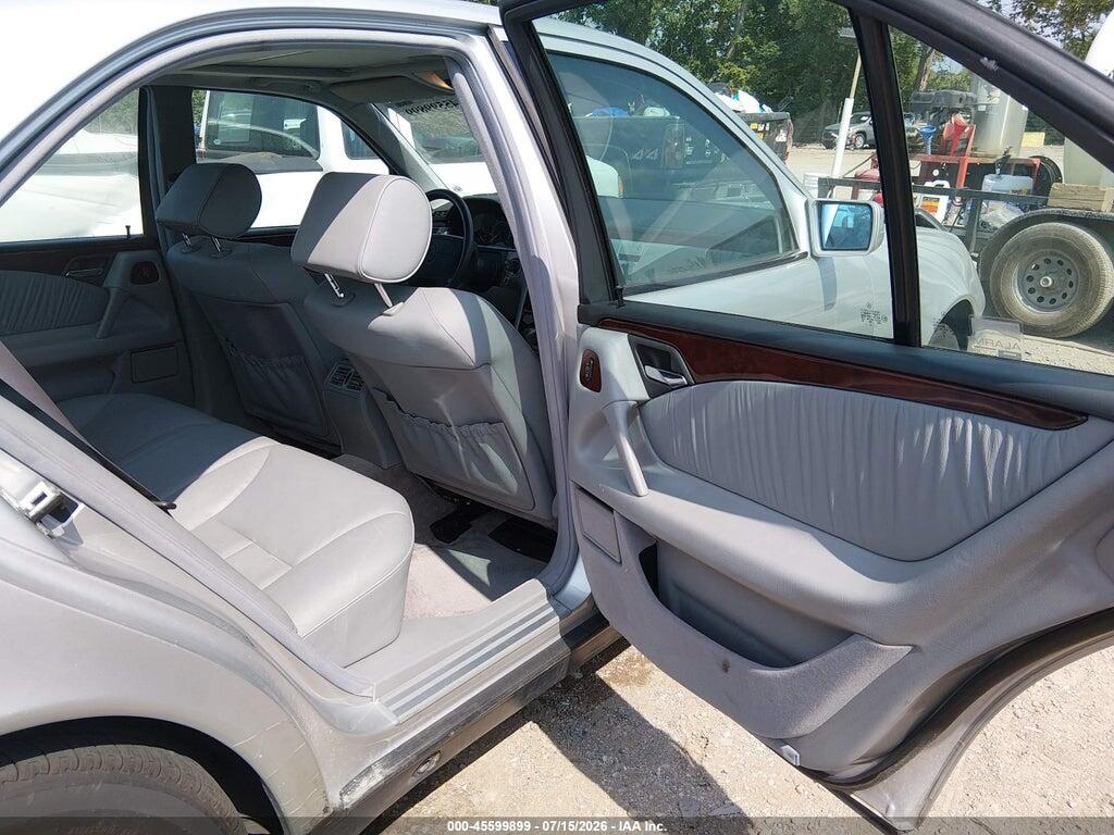 WDBJF82H5XX027490 1999 MERCEDES-BENZ E 320 photo no. 8