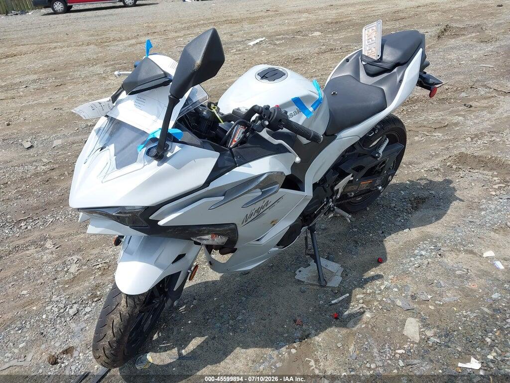 ML5EXGG18SDA71366 2025 KAWASAKI EX500 photo no. 2