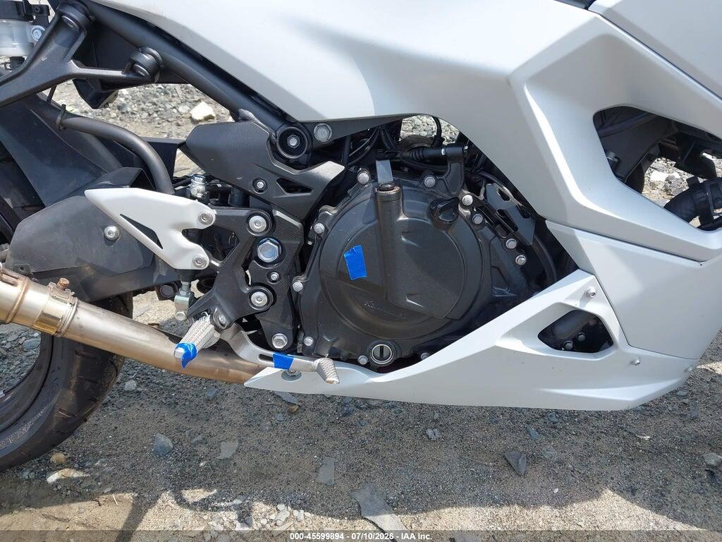 ML5EXGG18SDA71366 2025 KAWASAKI EX500 photo no. 8