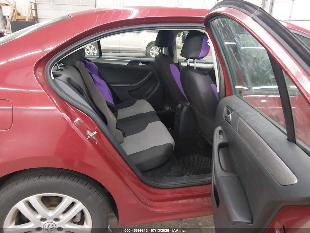 3VW2B7AJ8JM250844 2018 VOLKSWAGEN JETTA photo no. 8