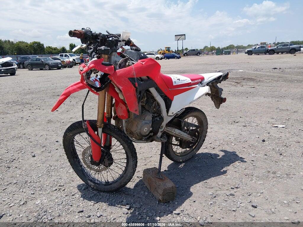 MLHND1610P5202959 2023 HONDA CRF300 photo no. 2