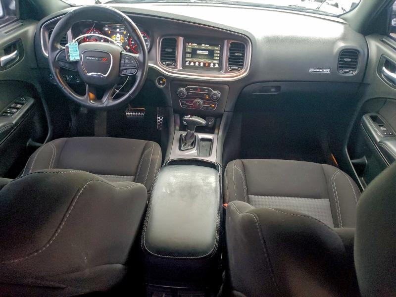 2021 DODGE CHARGER SXT — Фото 8 из 12