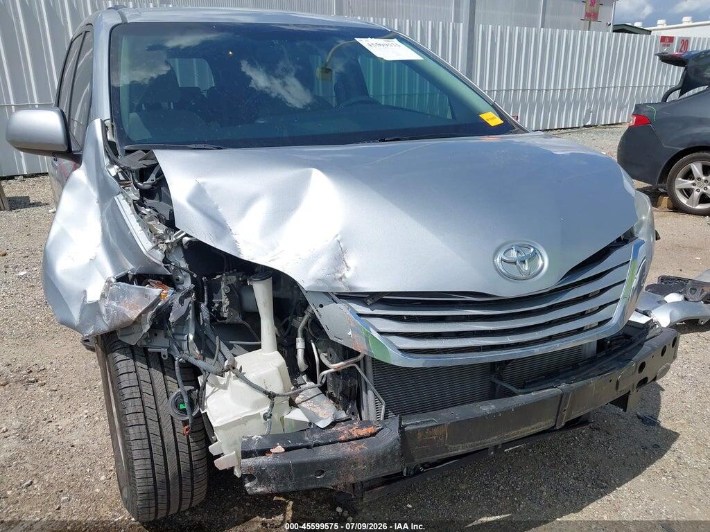 5TDKK3DC0FS680755 2015 TOYOTA SIENNA photo no. 6