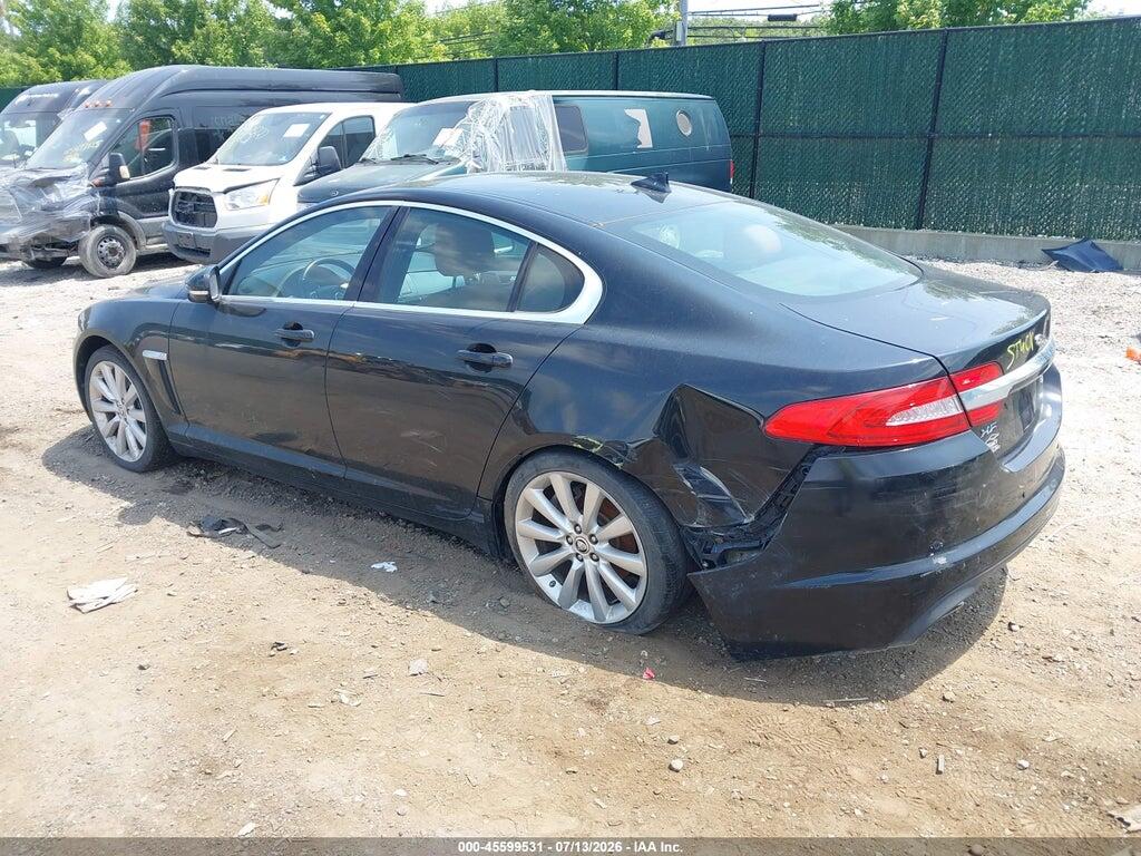 SAJWJ0EFXD8U03089 2013 JAGUAR XF photo no. 3