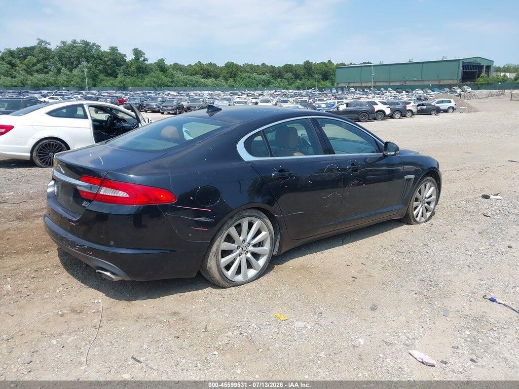 SAJWJ0EFXD8U03089 2013 JAGUAR XF photo no. 4