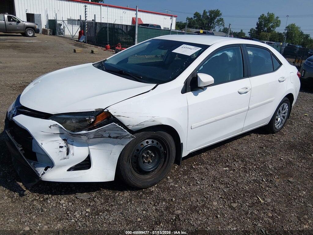 2T1BURHE3JC111764 2018 TOYOTA COROLLA photo no. 2