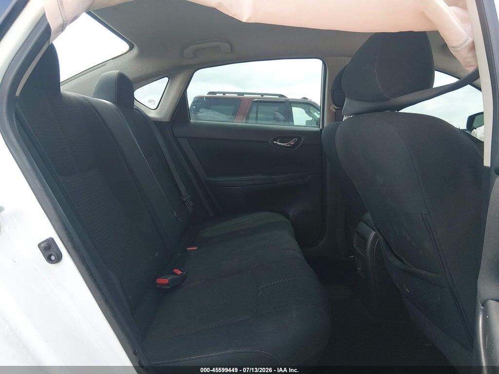 3N1AB7AP0JY330993 2018 NISSAN SENTRA photo no. 8