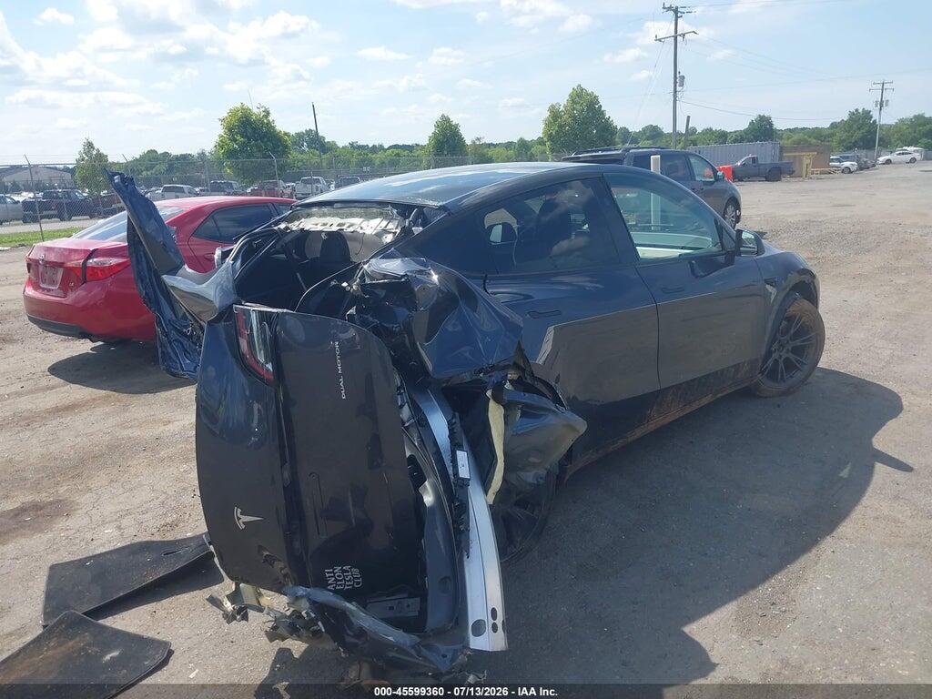 7SAYGDEE9RA304551 2024 TESLA MODEL Y photo no. 4