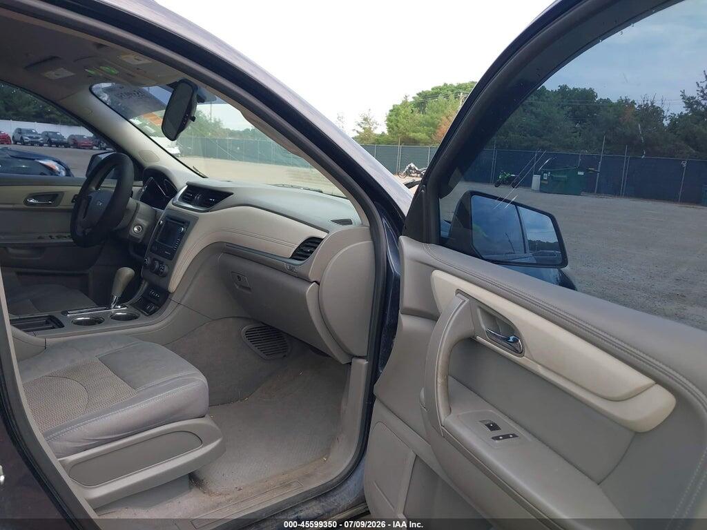 1GNKRFED9FJ182563 2015 CHEVROLET TRAVERSE photo no. 5