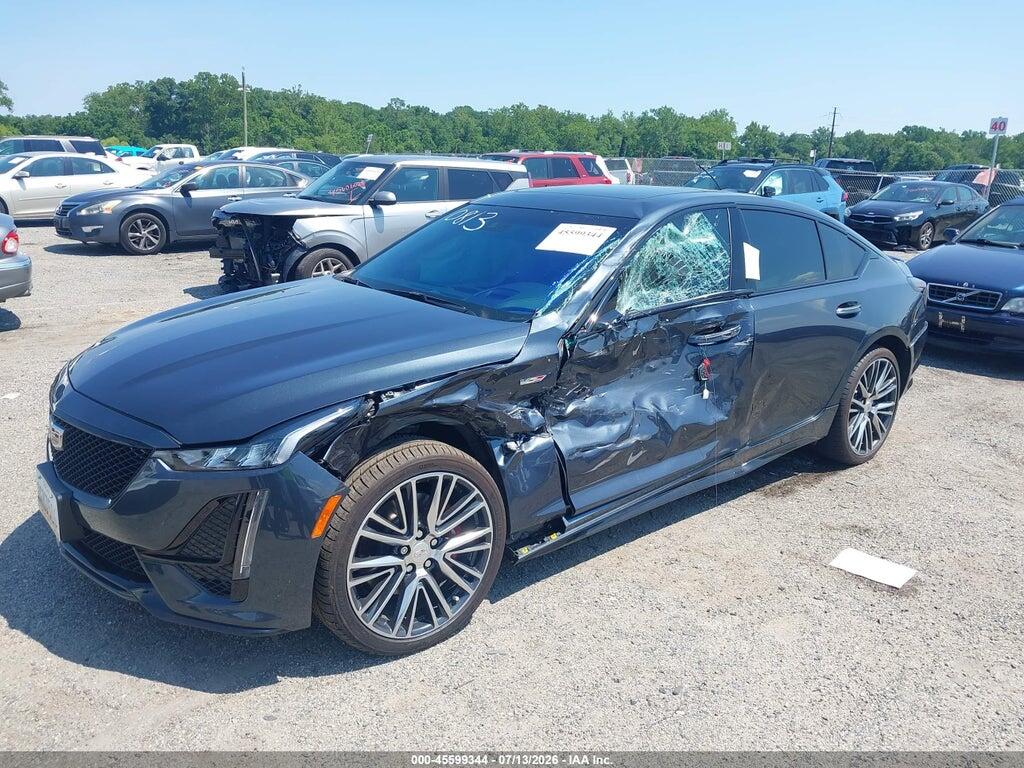 1G6DV5RW9M0130813 2021 CADILLAC CT5 photo no. 2