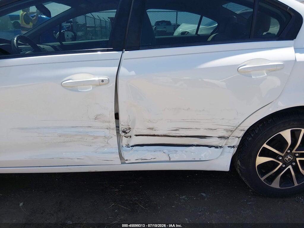 19XFB2F57FE052518 2015 HONDA CIVIC photo no. 6