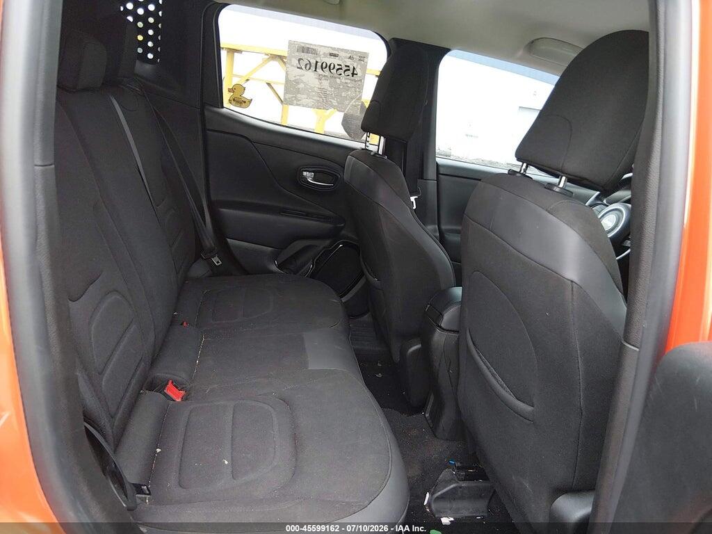 ZACCJBBB2HPG32461 2017 JEEP RENEGADE photo no. 8