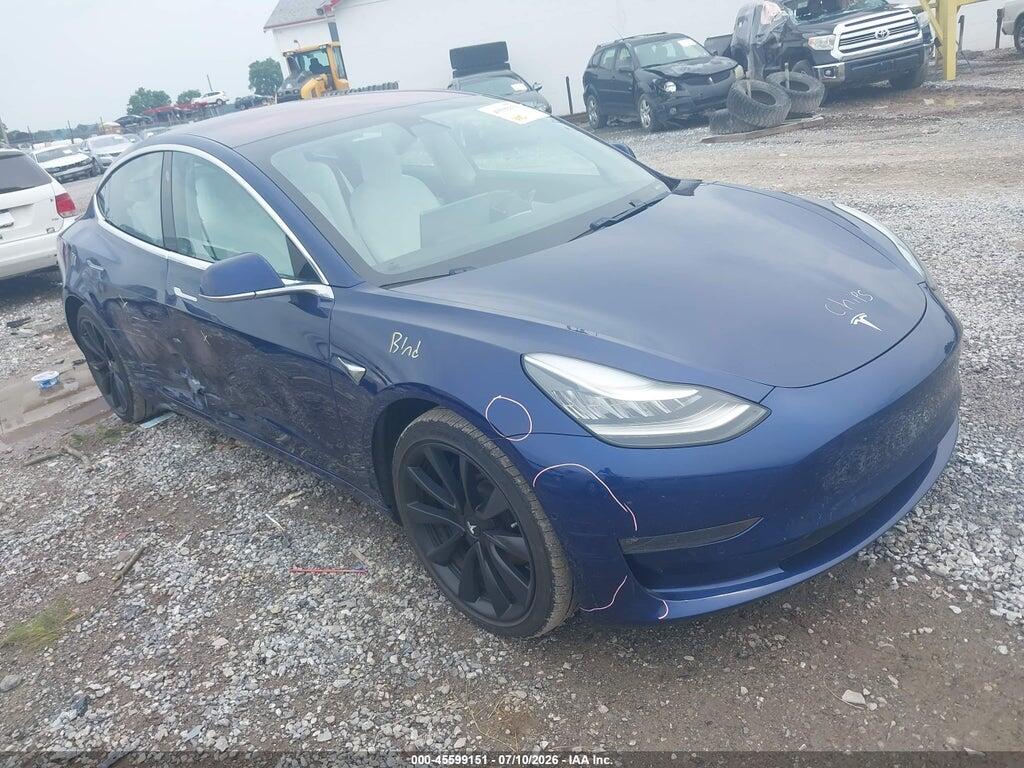 5YJ3E1EB2JF056121 2018 TESLA MODEL 3 photo no. 1