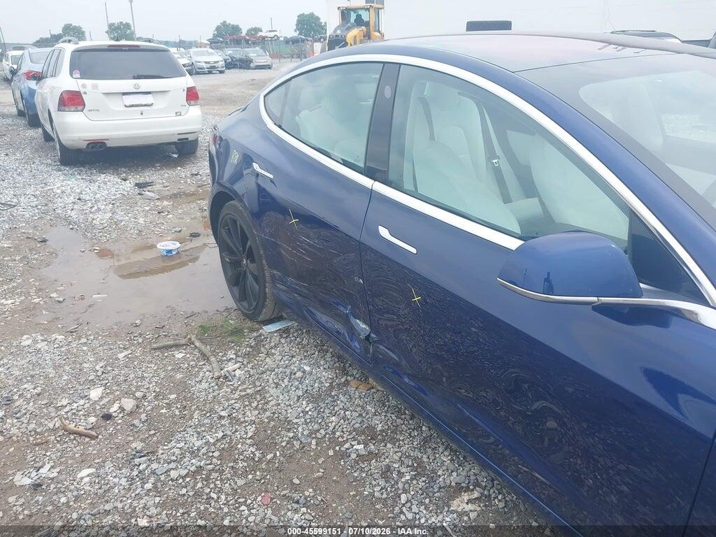 5YJ3E1EB2JF056121 2018 TESLA MODEL 3 photo no. 6