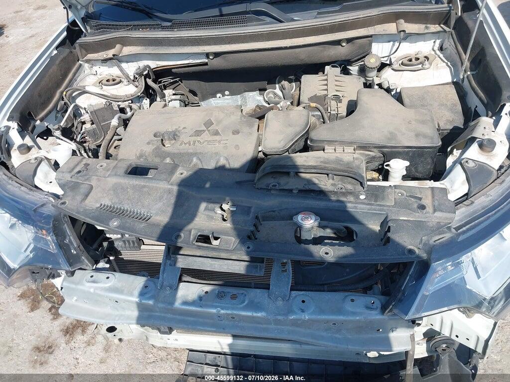 JA4AD3A39LZ025329 2020 MITSUBISHI OUTLANDER photo no. 10