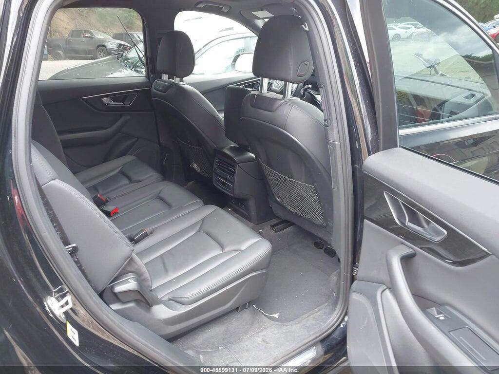 WA1AJAF70MD034184 2021 AUDI Q7 photo no. 8