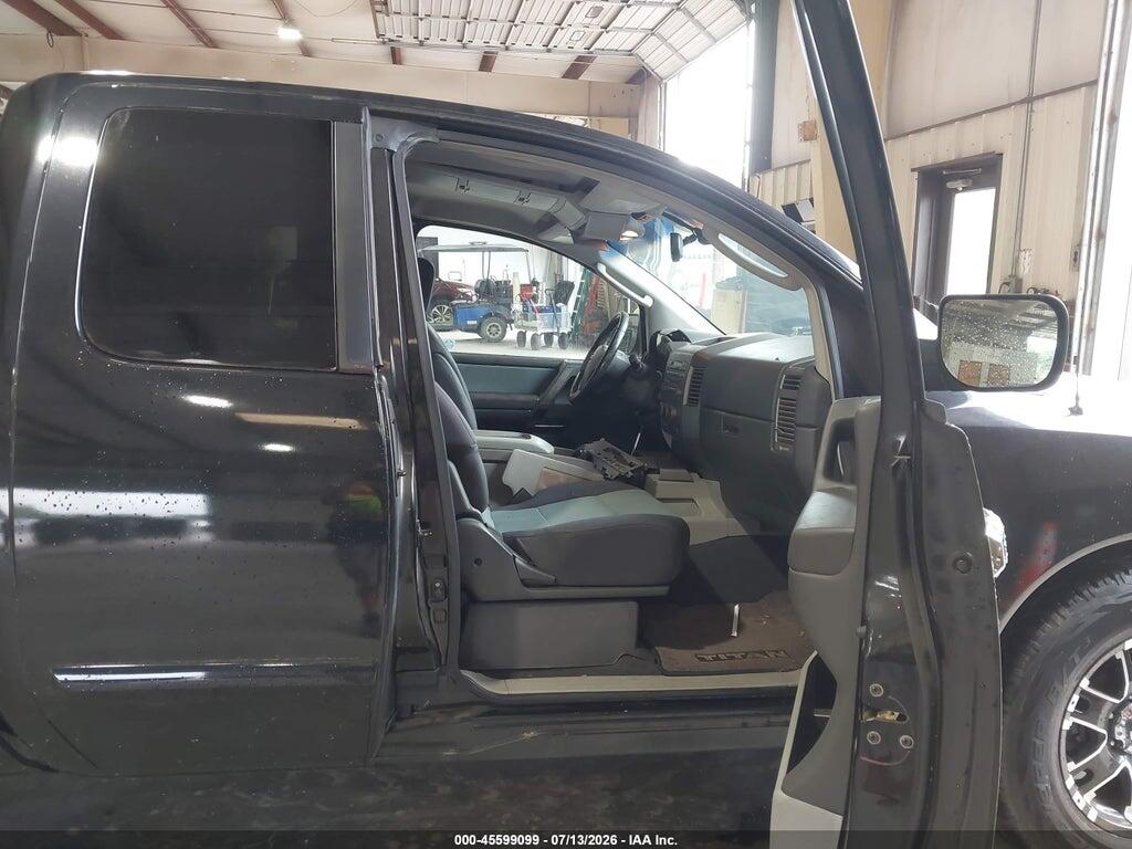 1N6AA06A44N567593 2004 NISSAN TITAN photo no. 5