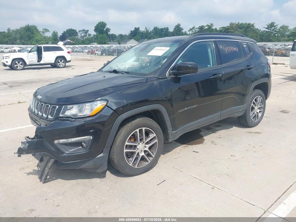 3C4NJDBBXJT238189 2018 JEEP COMPASS photo no. 2