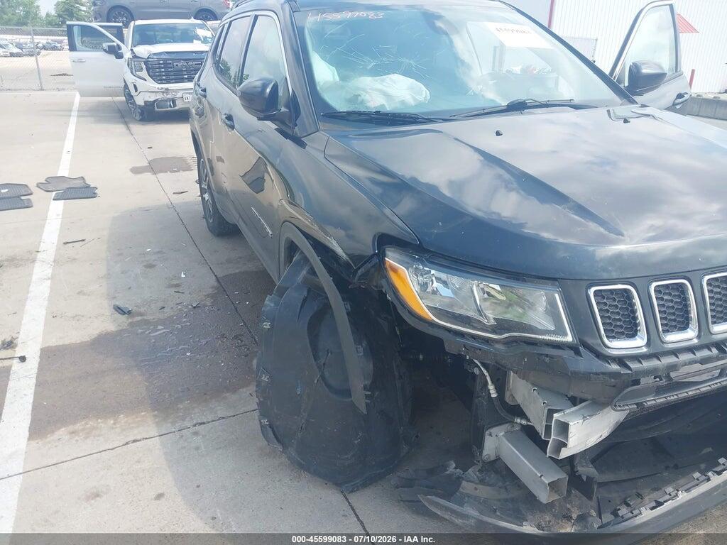3C4NJDBBXJT238189 2018 JEEP COMPASS photo no. 6