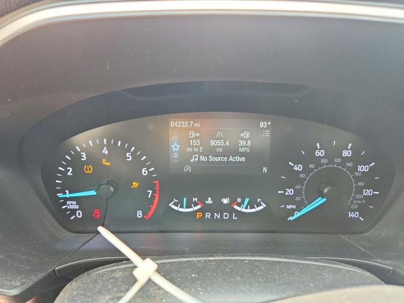 1FMCU0G69MUA99472 2021 FORD ESCAPE photo no. 9