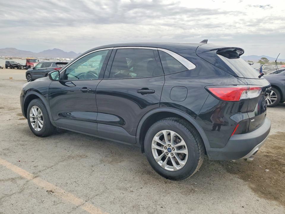 2021 FORD ESCAPE SE — Фото 2 из 13
