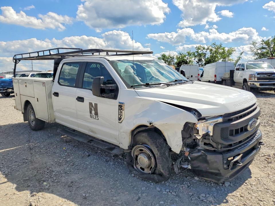 2021 FORD F250 — Фото 4 из 12